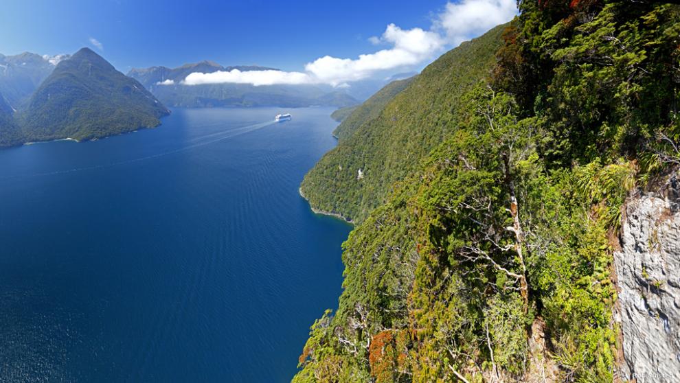 新西兰旅游景点,新西兰景点,新西兰南岛景点,峡湾地区景点,峡湾景点,峡湾地区