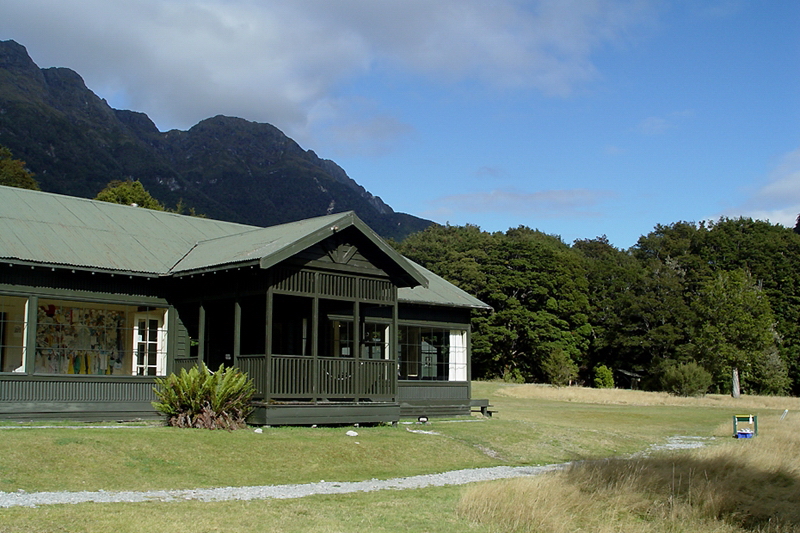 新西兰旅游景点,新西兰景点,新西兰南岛景点,峡湾地区景点,峡湾景点,米尔福德徒步步道