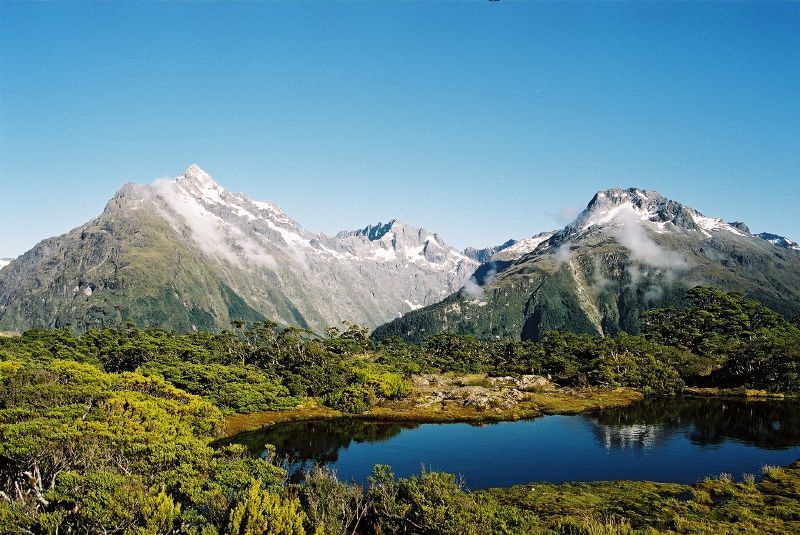 新西兰旅游景点,新西兰景点,新西兰南岛景点,峡湾地区景点,峡湾景点,新西兰徒步,新西兰南岛徒步,路特本徒步步道