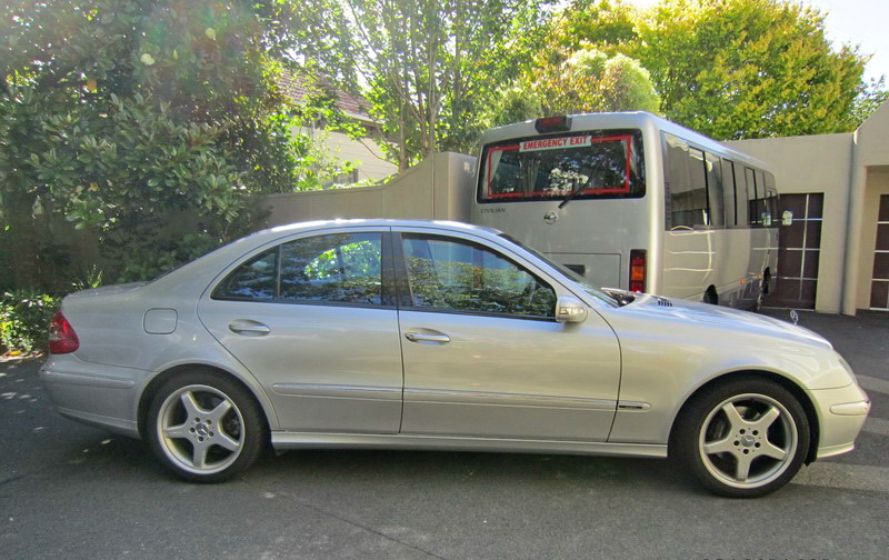 新西兰旅游车,新西兰大巴游,新西兰用车,新西兰包车,新西兰中旅车队,新西兰喜洋洋拼团游